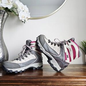 CABELA'S Gore-Tex GTX XPG Women's Snow Winter Women's Hiking Boots Size 9M